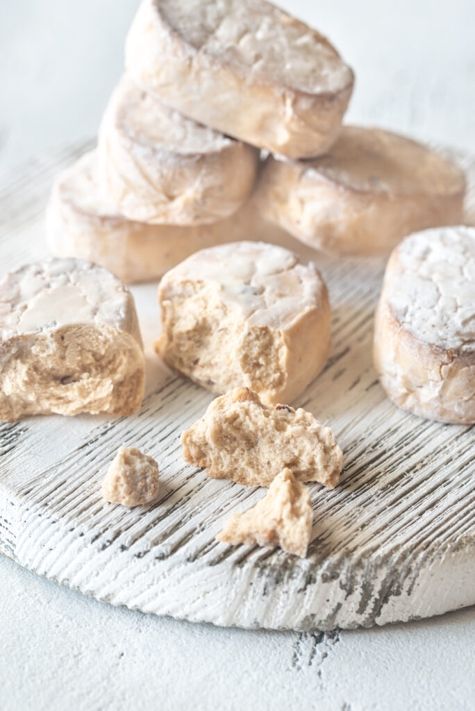 Almond Shortbread Tea Cookies