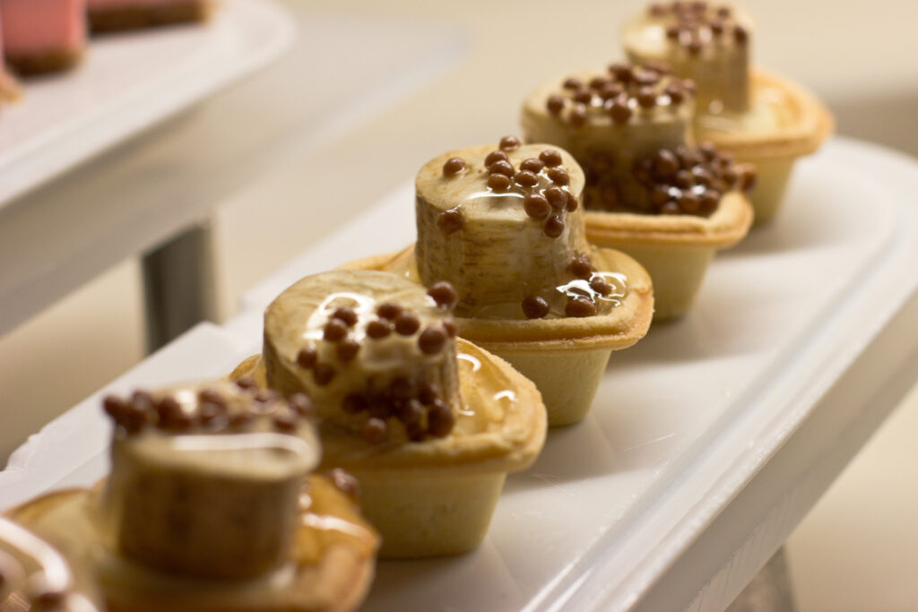 Banana Cream Pie Cookie Cups