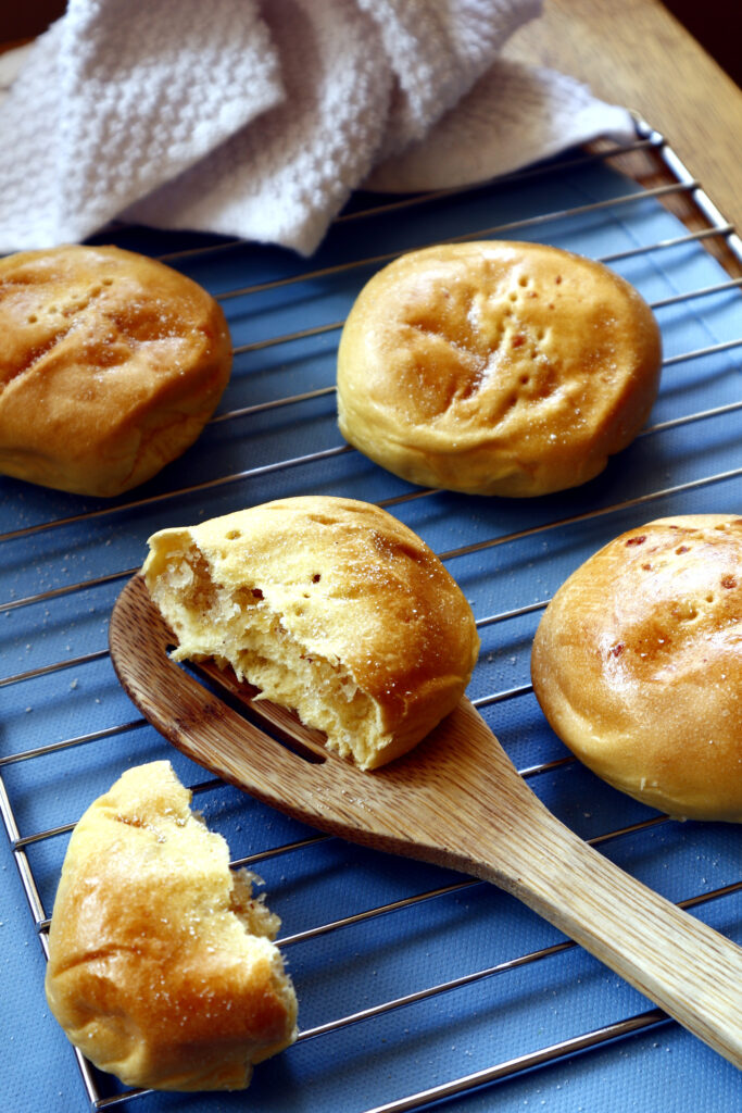 Filipino Bread Roll with Sweetened Coconut Filling (Pan de Coco)