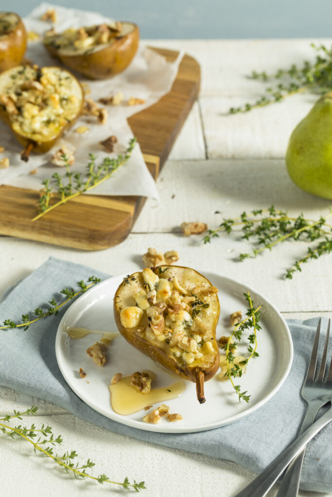 Baked Pears with Blue Cheese