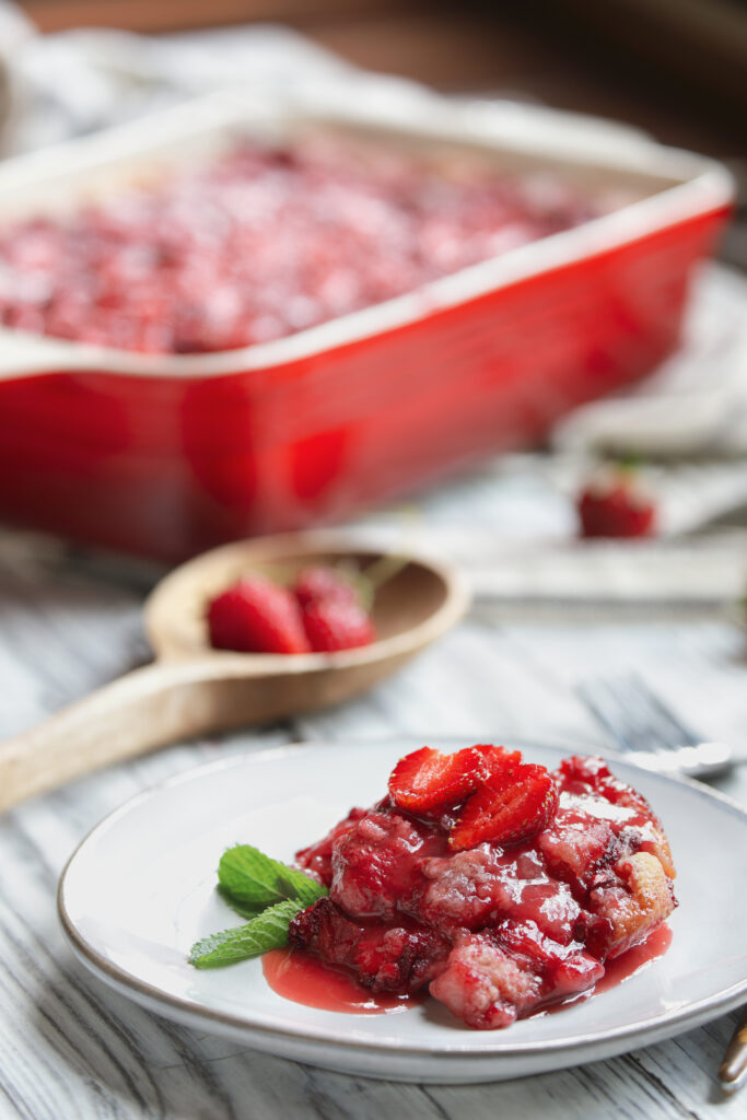 Vegan Strawberry Rhubarb Cobbler