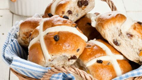 Vegan Hot Cross Buns