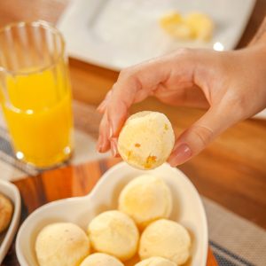 Brazilian Cheese Bread (Pao de Queijo)