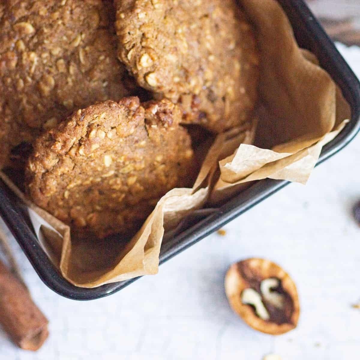 Classic Vegan Oatmeal Raisin Cookies